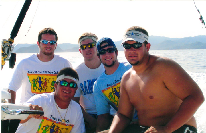 20 BOYS ON BOAT